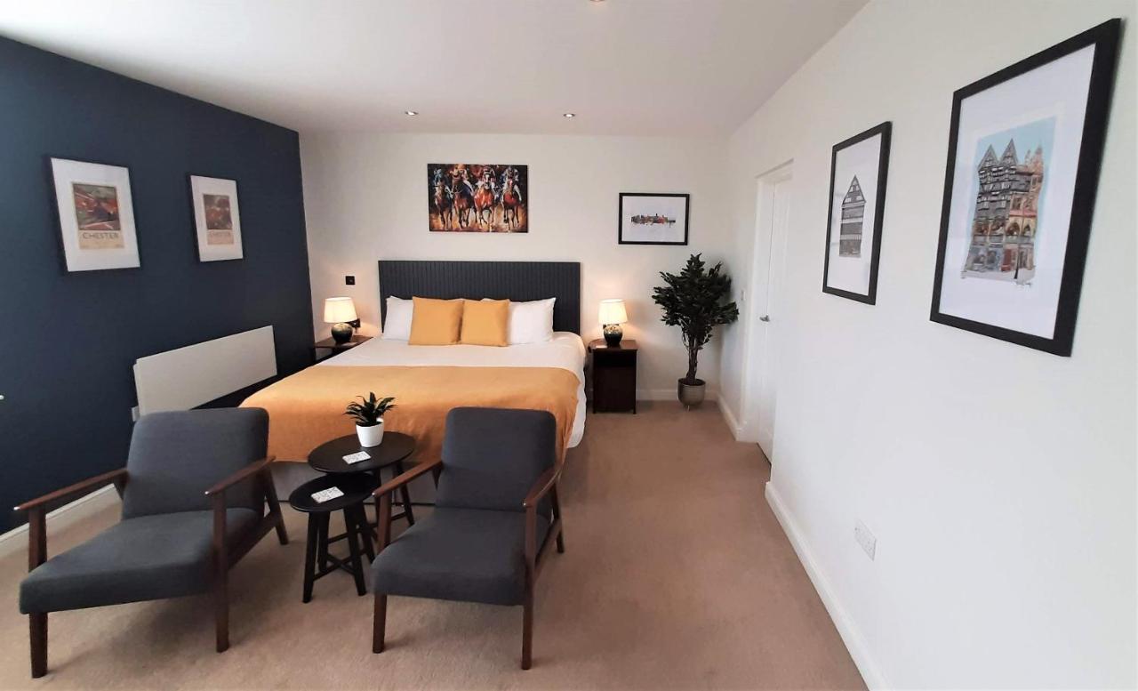 Deva Leisure Apartment Chester Exterior photo